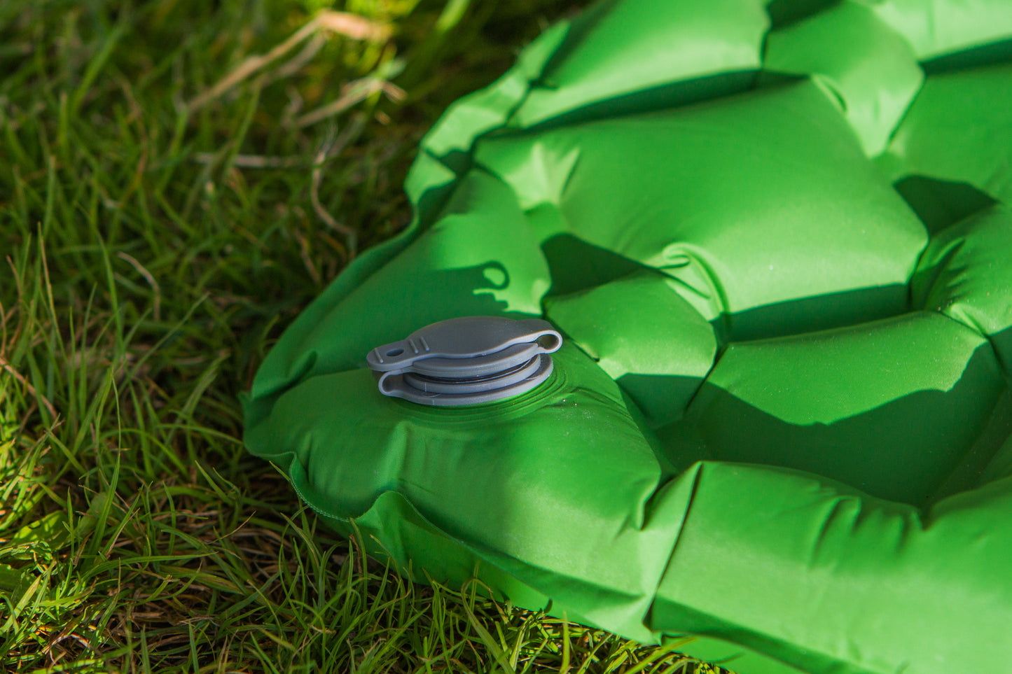 Ultralight Air Mat, with self Inflating foot Pump