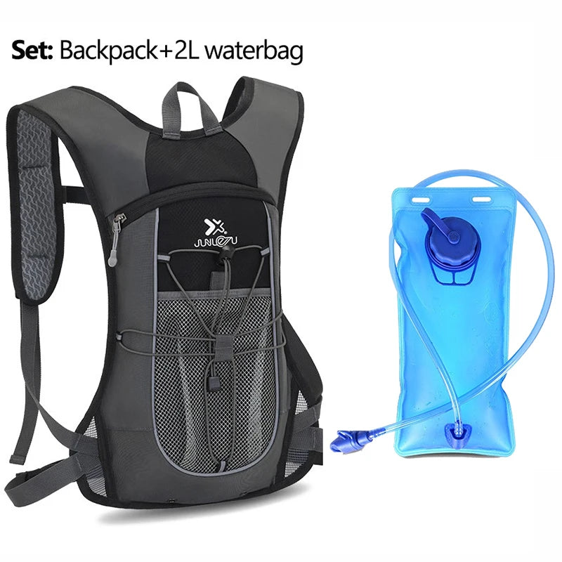 Backpack with 2L Hydration Pack